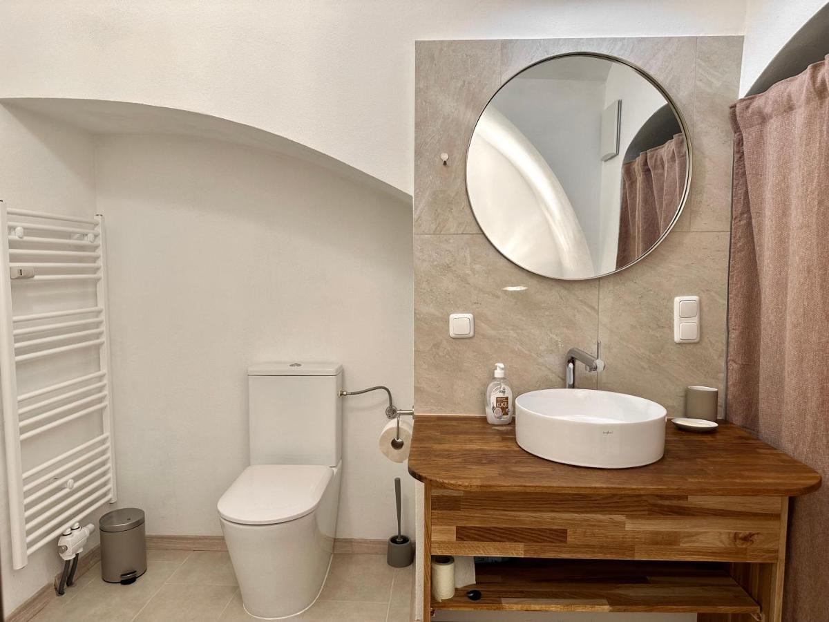 Altes Salzgewoelbe Badgasse Apartment Гмунден Екстериор снимка